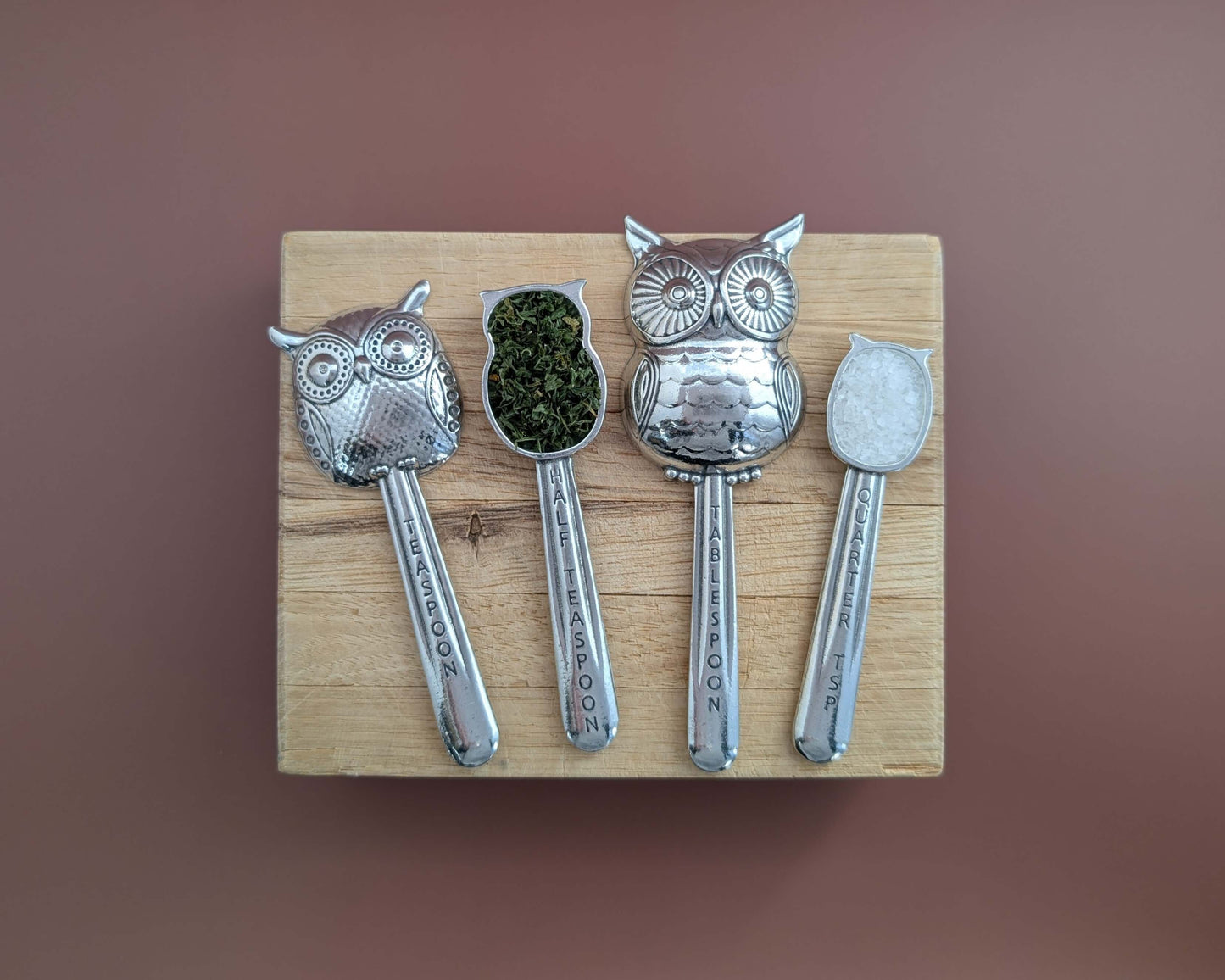 {{ product.title }} – Handmade Pewter {{ product. Type }} by Roosfoos