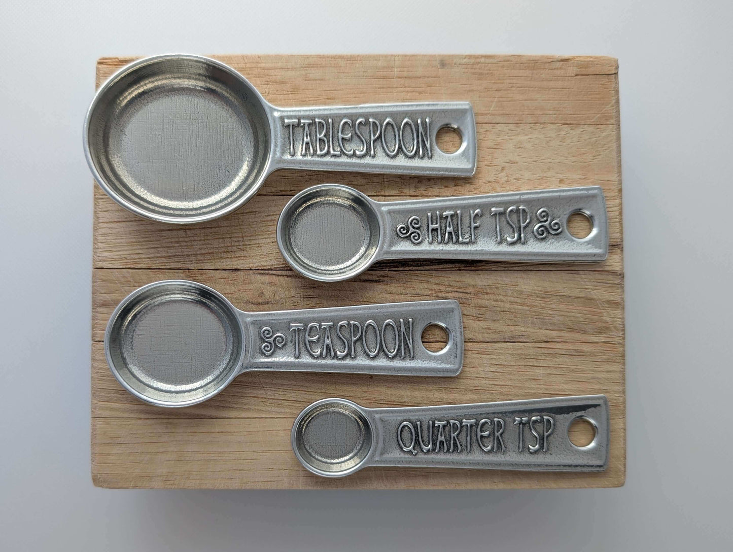 {{ product.title }} – Handmade Pewter {{ product. Type }} by Roosfoos