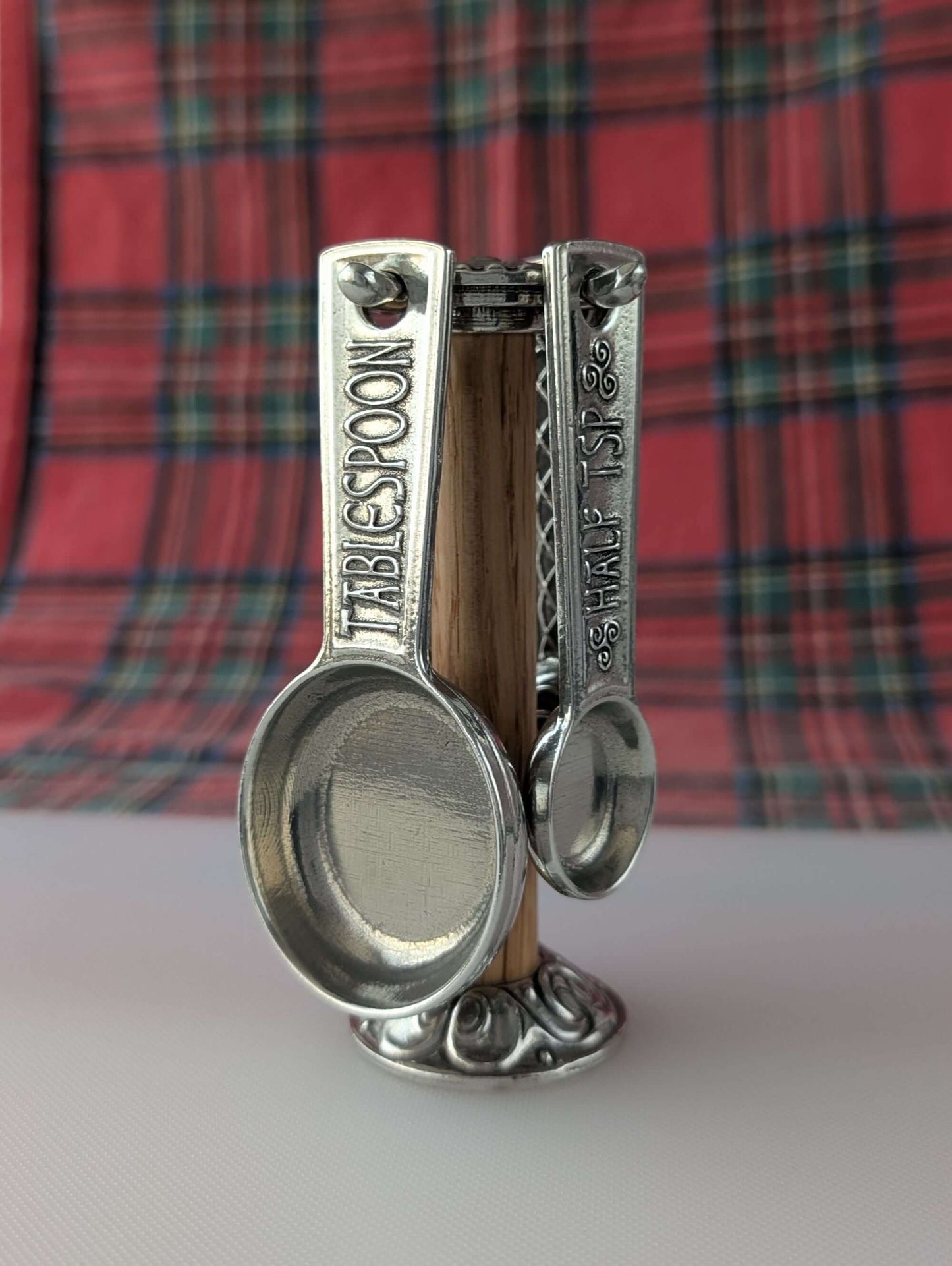 {{ product.title }} – Handmade Pewter {{ product. Type }} by Roosfoos