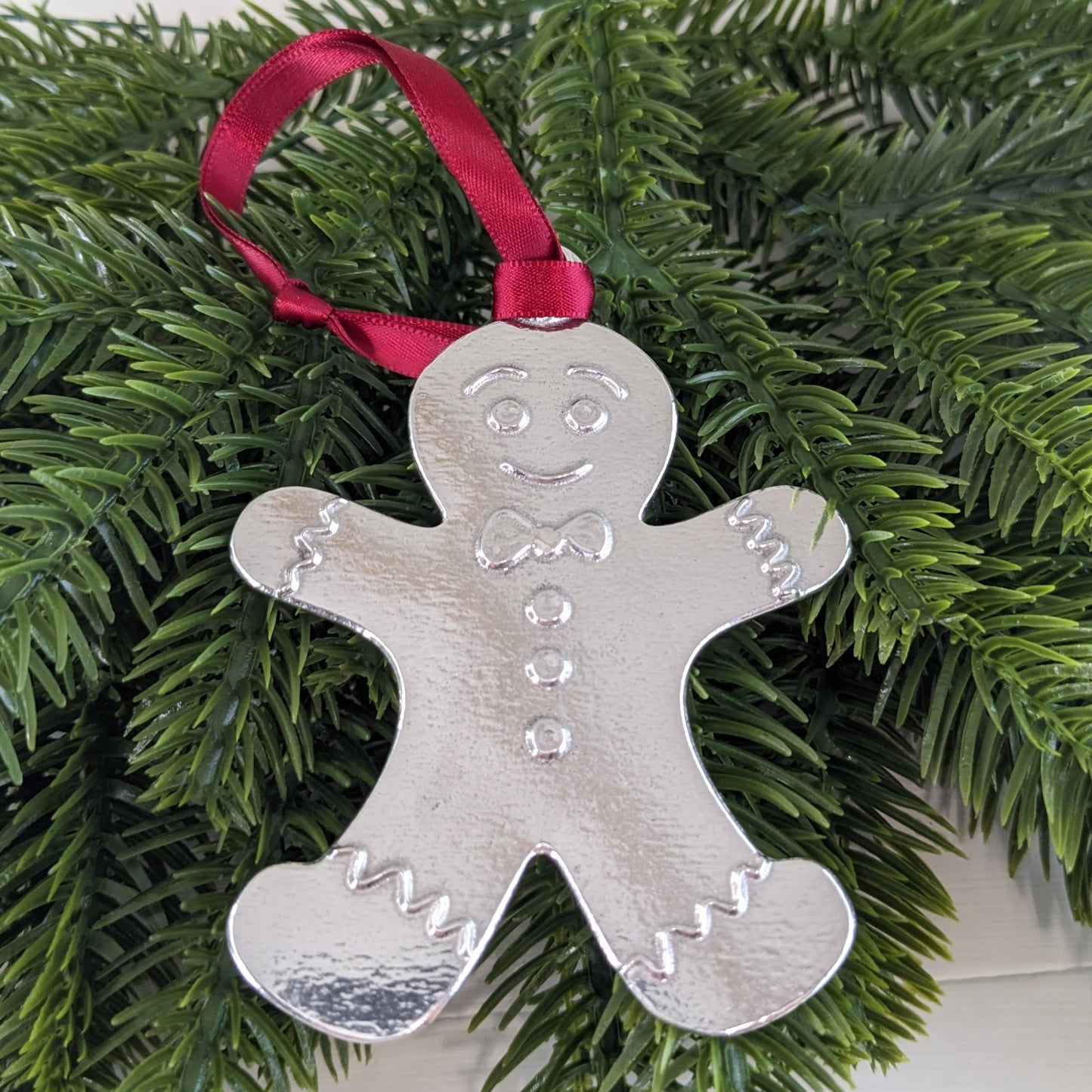 Gingerbread Man pewter Christmas Ornament