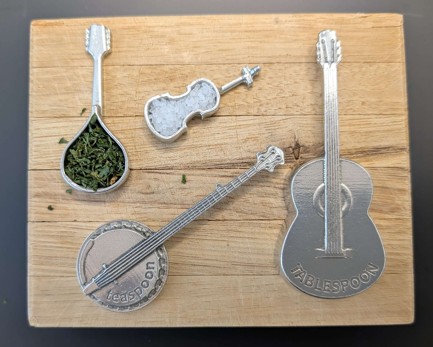 {{ product.title }} – Handmade Pewter {{ product. Type }} by Roosfoos