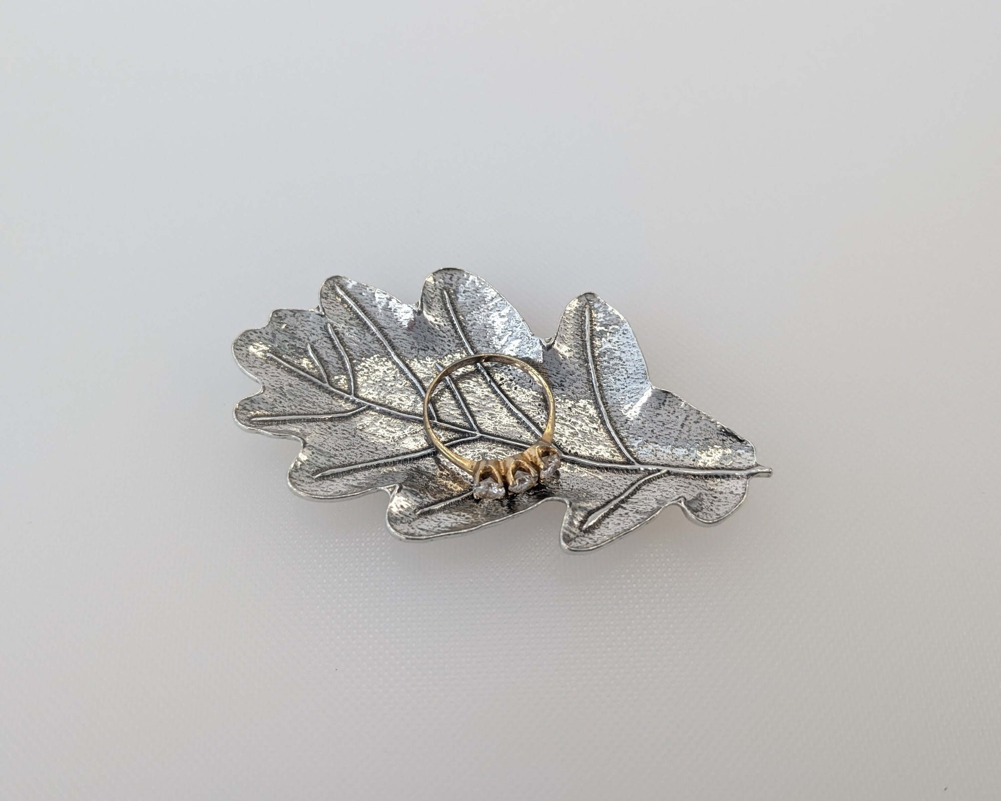 {{ product.title }} – Handmade Pewter {{ product. Type }} by Roosfoos