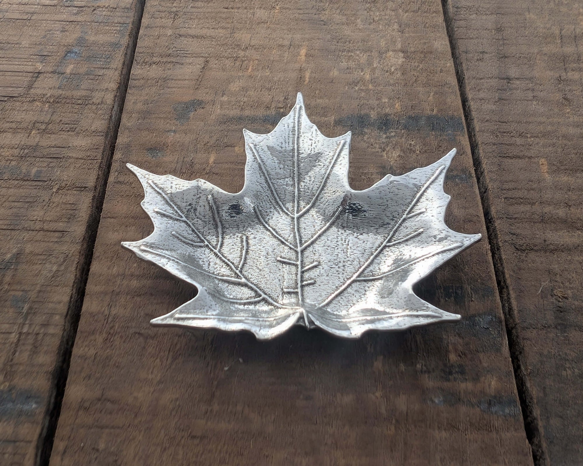 {{ product.title }} – Handmade Pewter {{ product. Type }} by Roosfoos