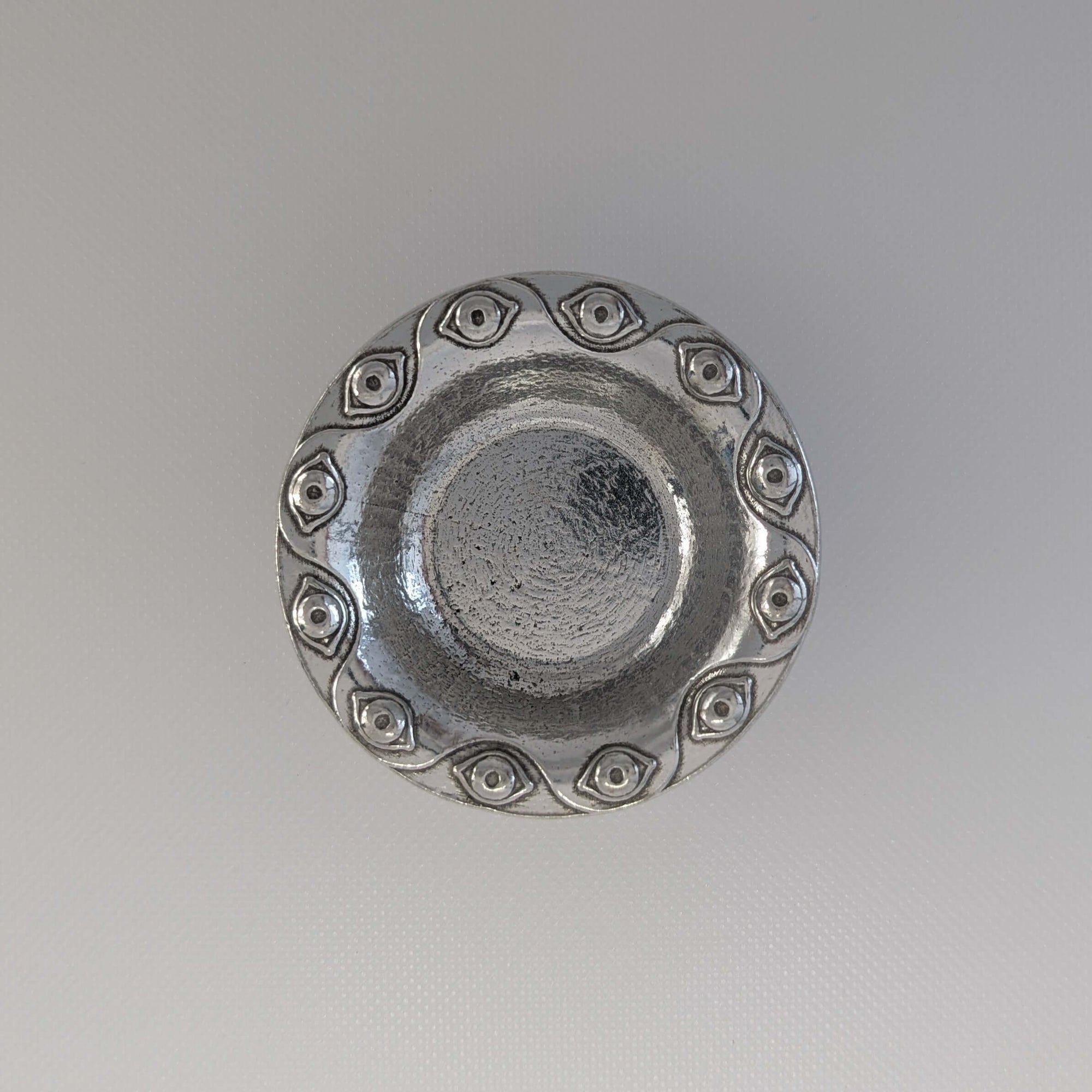 {{ product.title }} – Handmade Pewter {{ product. Type }} by Roosfoos