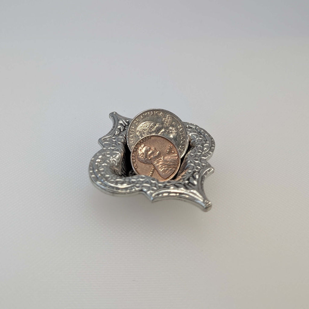{{ product.title }} – Handmade Pewter {{ product. Type }} by Roosfoos