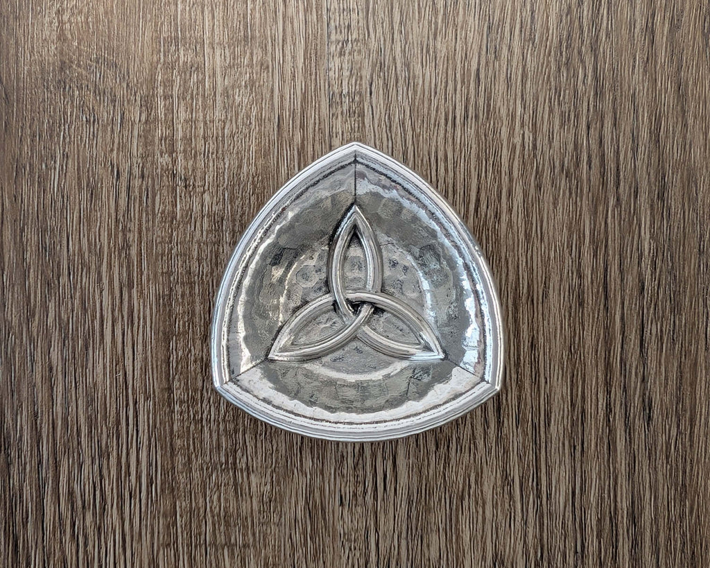 {{ product.title }} – Handmade Pewter {{ product. Type }} by Roosfoos