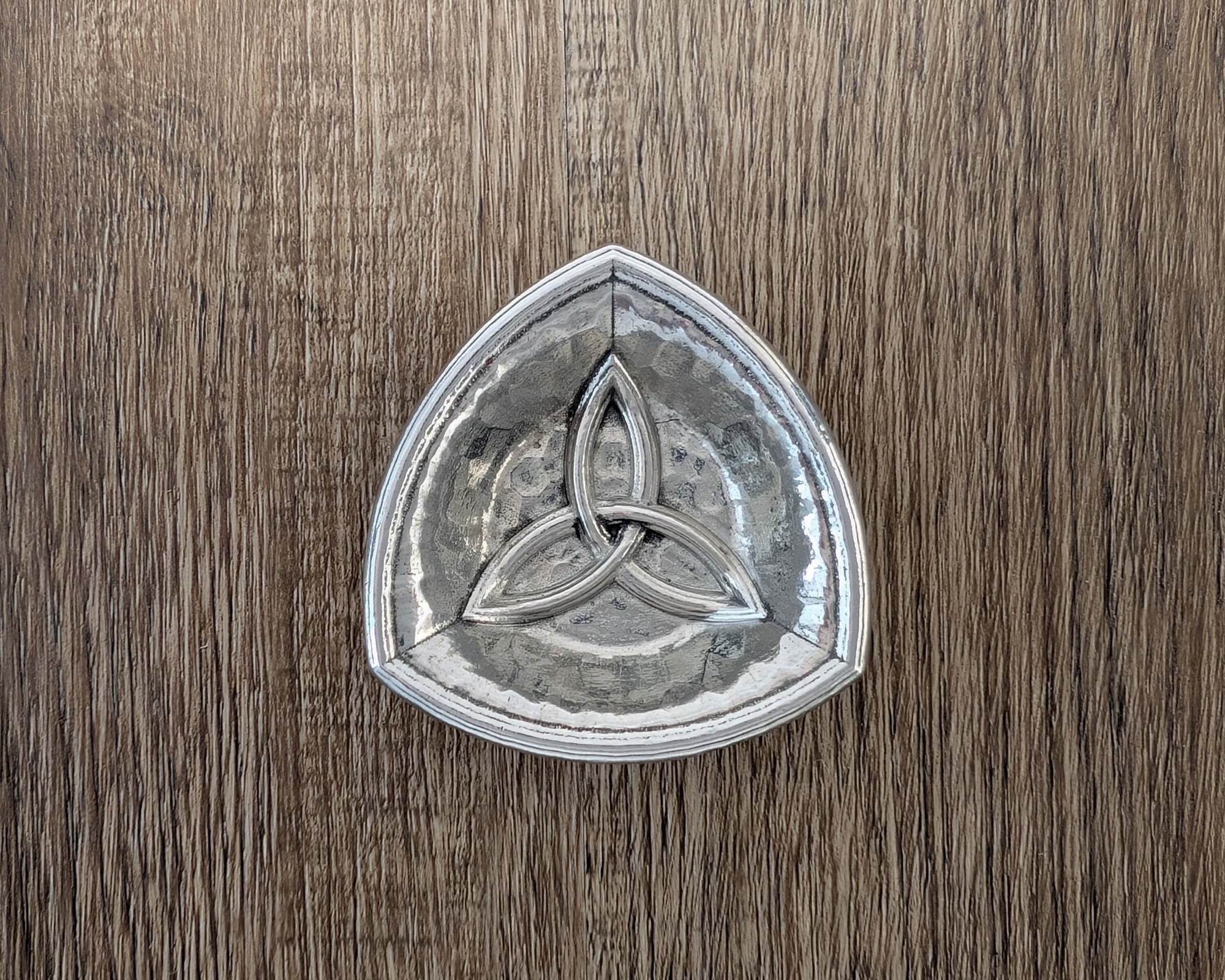 {{ product.title }} – Handmade Pewter {{ product. Type }} by Roosfoos