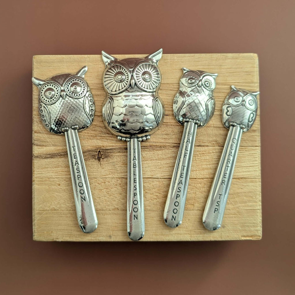 {{ product.title }} – Handmade Pewter {{ product. Type }} by Roosfoos