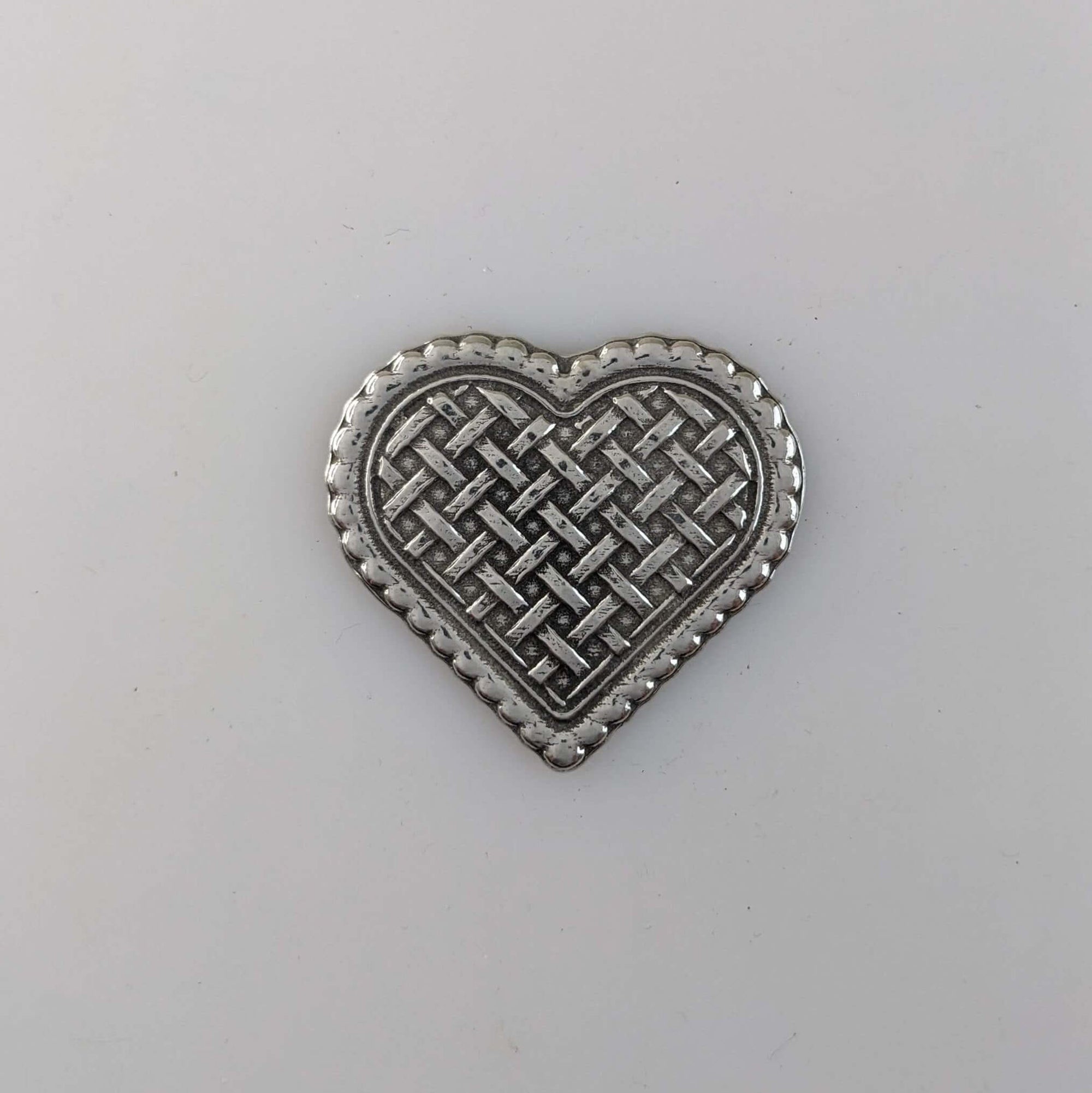 {{ product.title }} – Handmade Pewter {{ product. Type }} by Roosfoos