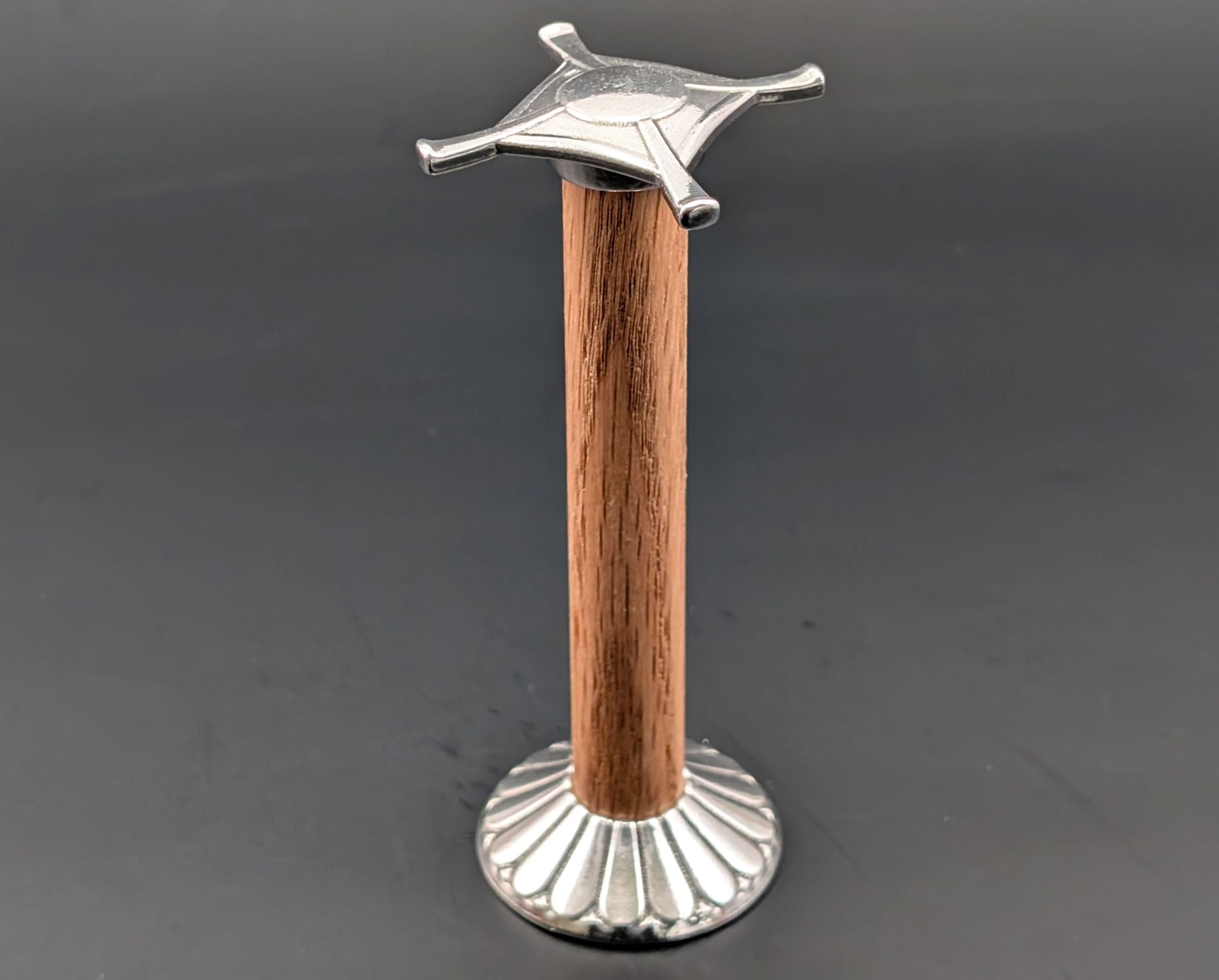 Daruma Measuring Spoon Set with Pewter & Oak Countertop Stand – handmade in Oregon