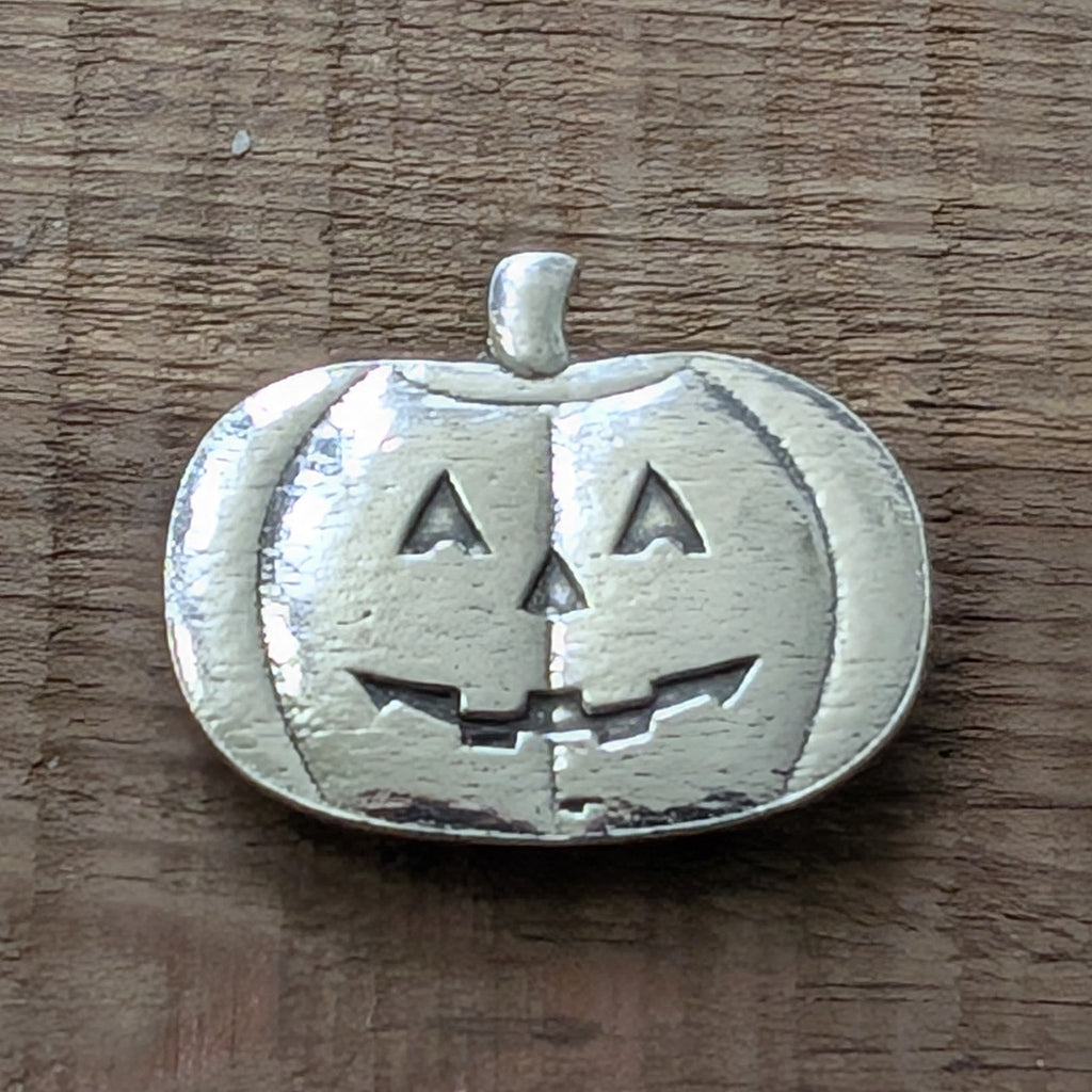 Jack-o'-Lantern Magnet – handmade pewter, made in Oregon