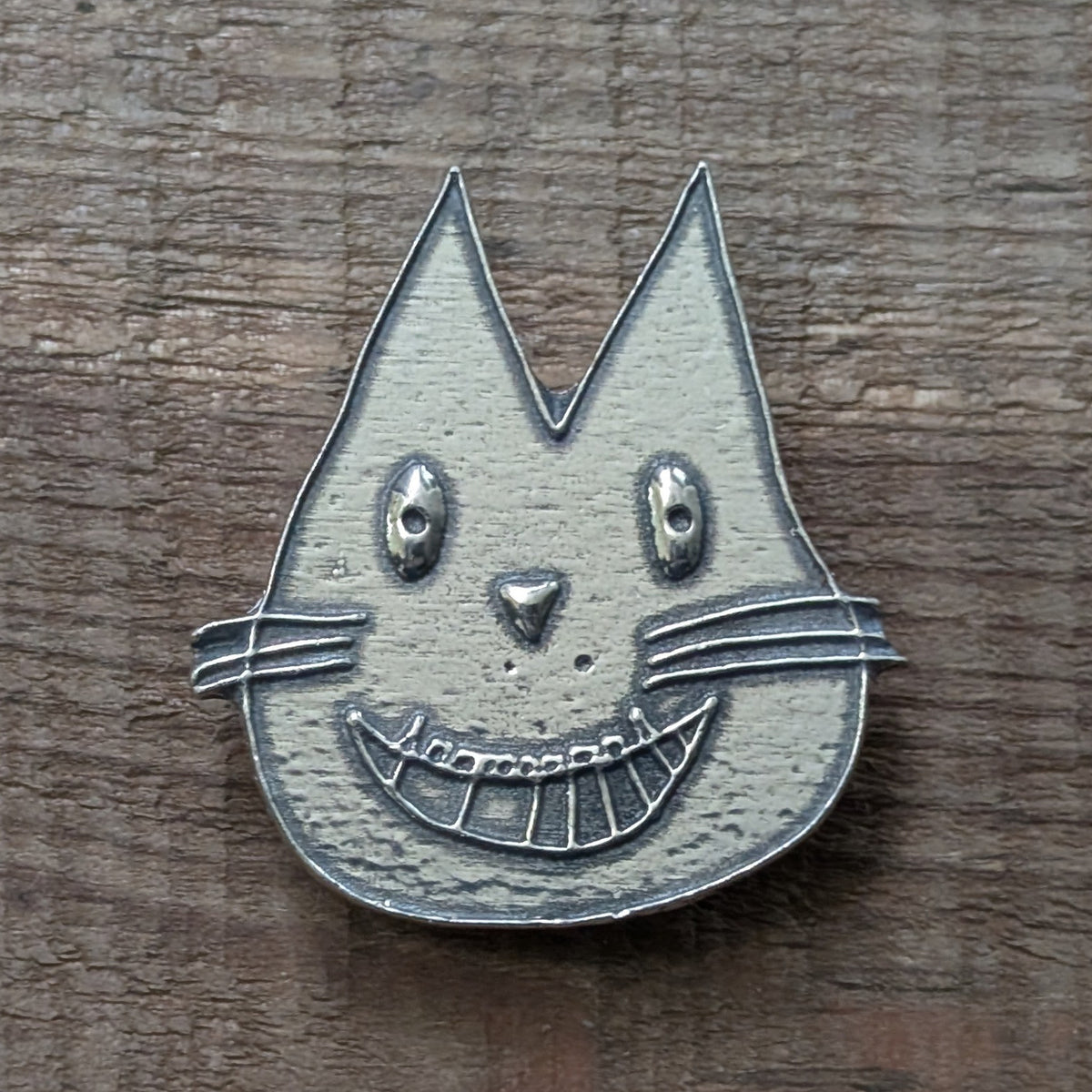 Leo the Cat Magnet – handmade pewter, made in Oregon