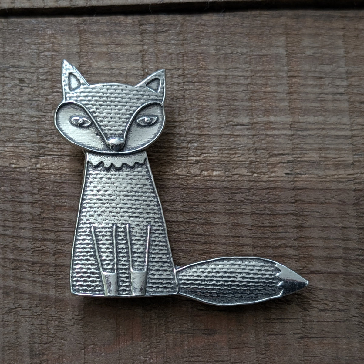 Maude the Fox Magnet – alternate view, handmade pewter