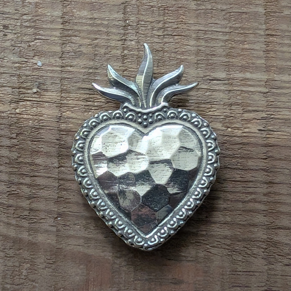 Milagro Heart Magnet – handmade pewter, made in Oregon