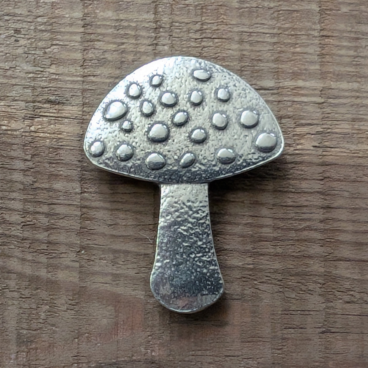 Mushroom Magnet – handmade pewter, made in Oregon