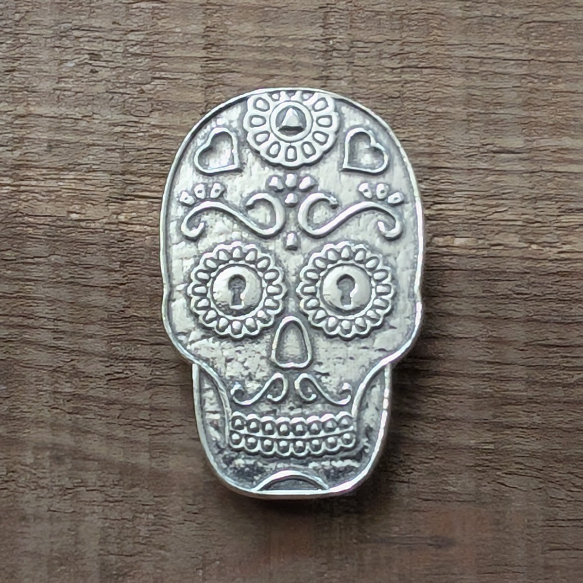 Sugar Skull Magnet – alternate view, handmade pewter