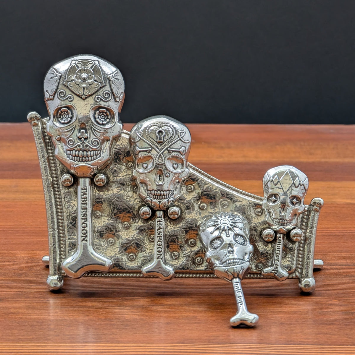 Calavera Measuring Spoons with Stand