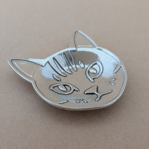 Cat Pewter Ring Dish — Trinket Dish / Teabag Holder / Catchall – detail view