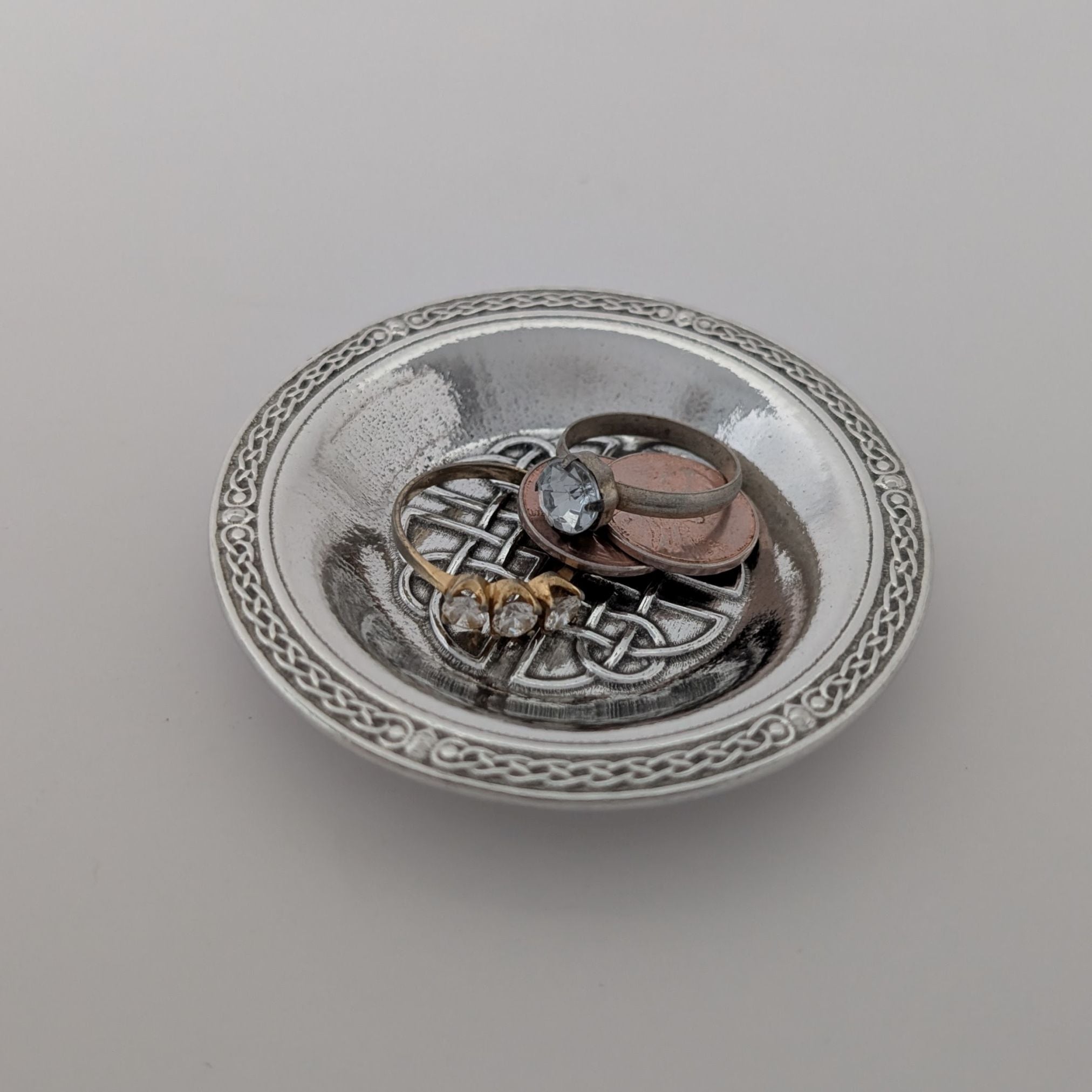 Celtic Dara Knot Pewter Ring Dish — 3” Round Trinket Dish / Teabag Holder / Catchall