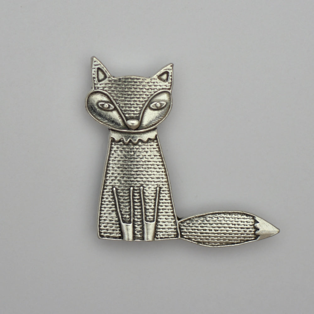 Maude the Fox, pewter magnet