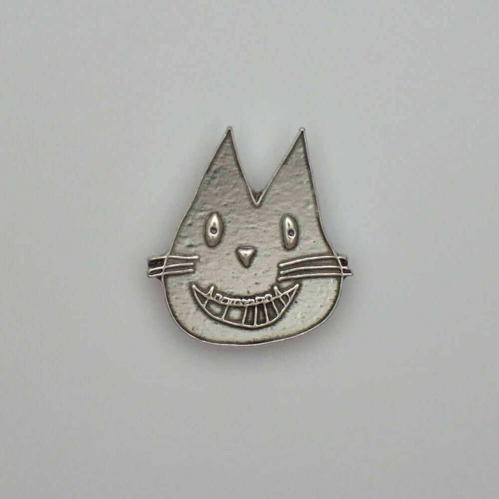 {{ product.title }} – Handmade Pewter {{ product. Type }} by Roosfoos