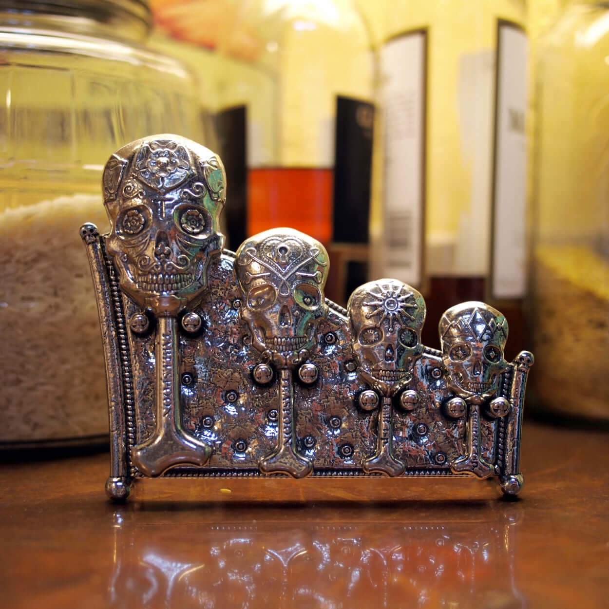 {{ product.title }} – Handmade Pewter {{ product. Type }} by Roosfoos