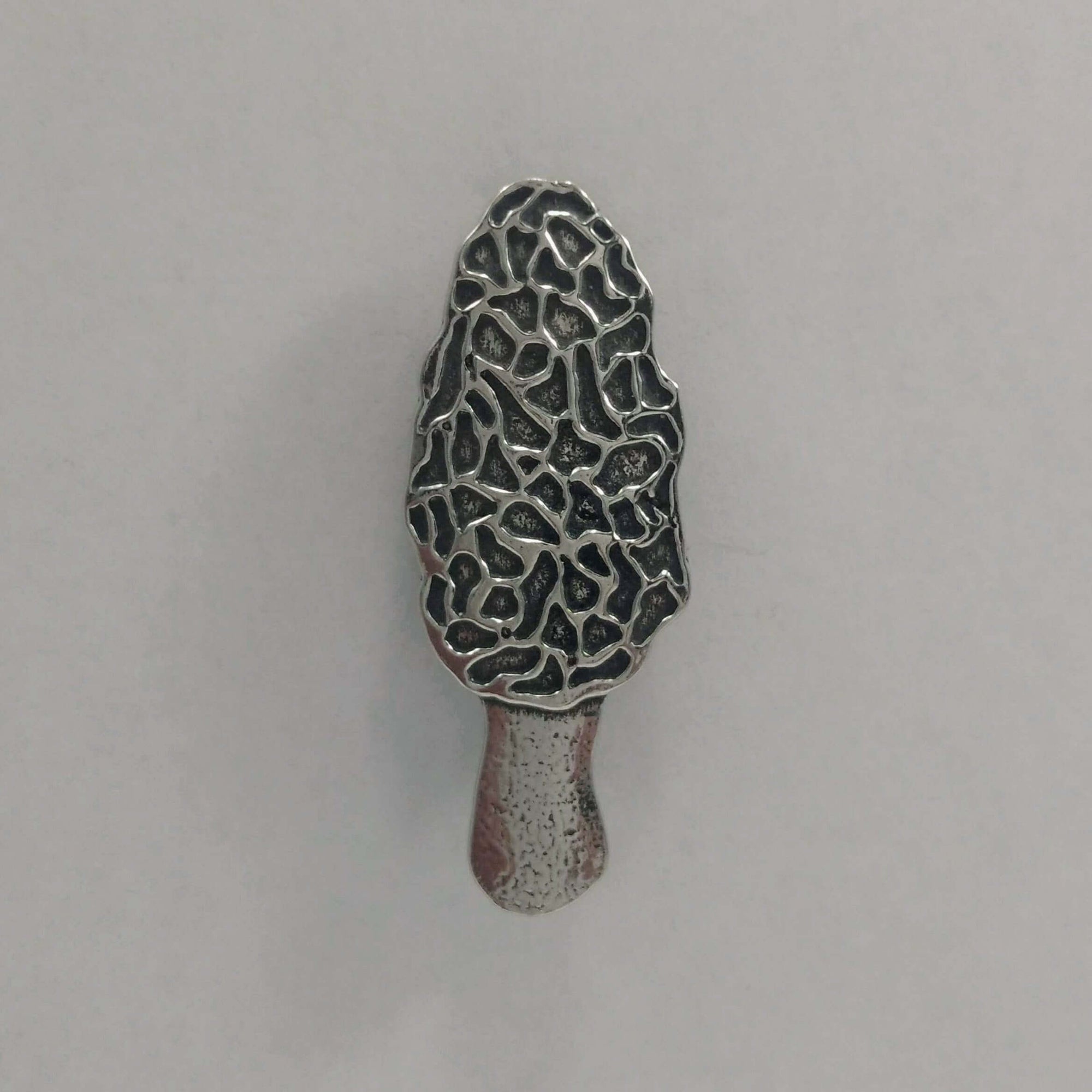 {{ product.title }} – Handmade Pewter {{ product. Type }} by Roosfoos