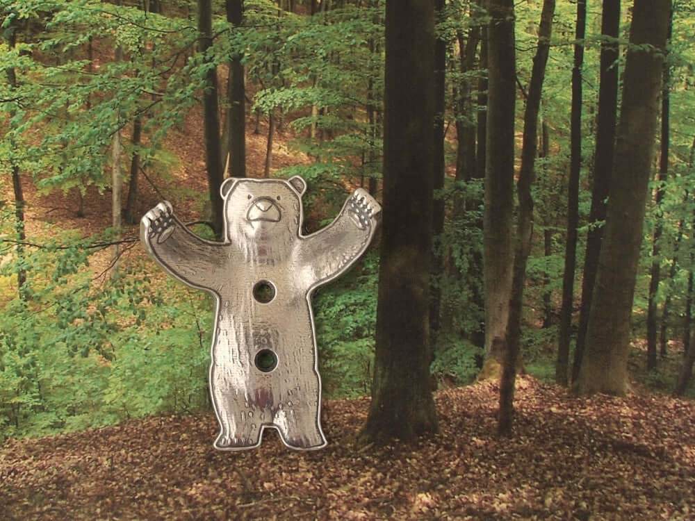 {{ product.title }} – Handmade Pewter {{ product. Type }} by Roosfoos